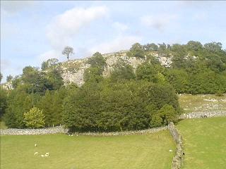 Stainforth Scar, Ribblesdale